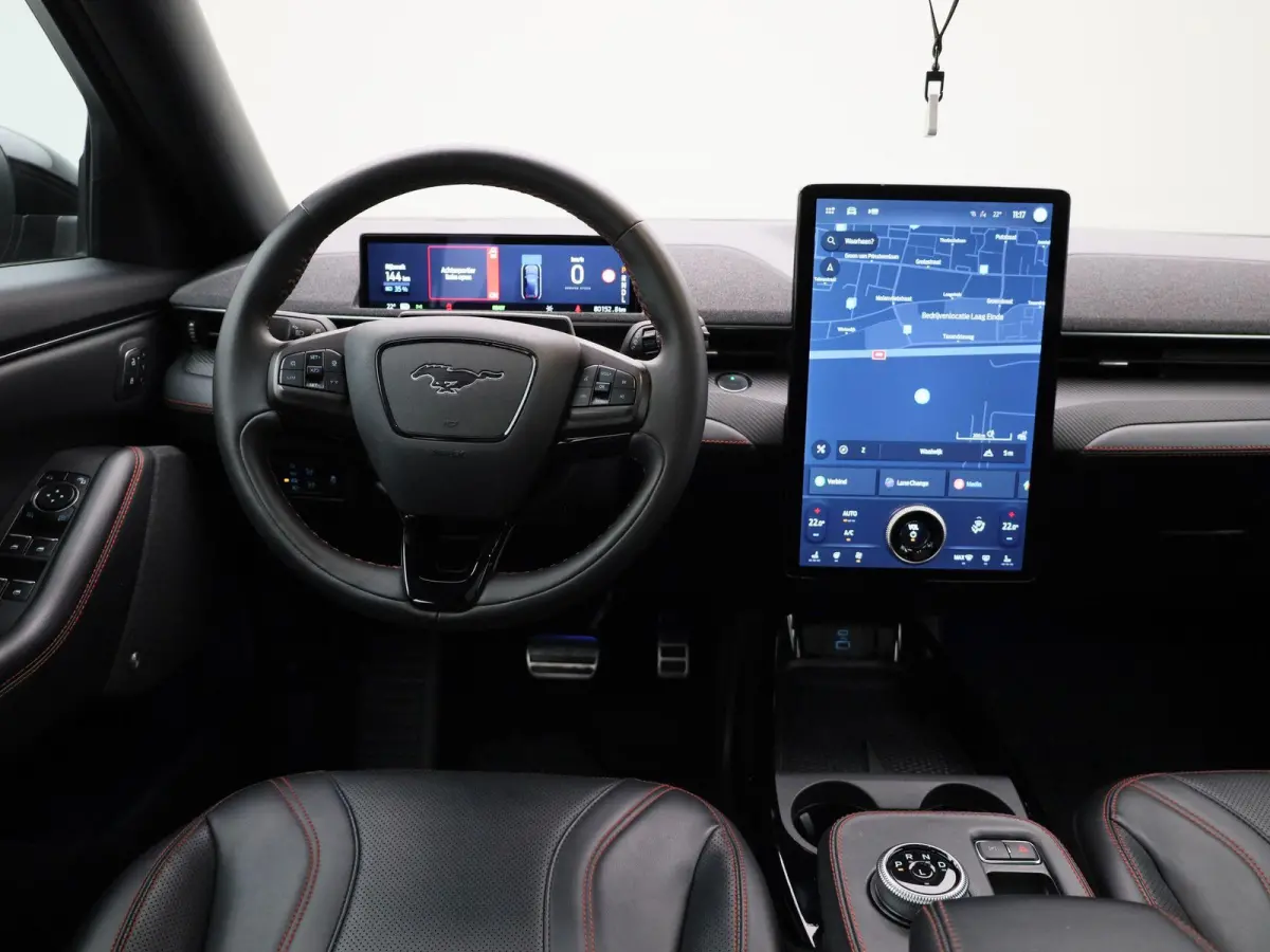 AWD 75 kWh | Pano | Adaptive Cruise | Stoel/Stuurverwarming | B&O | 360 Camera | Elektrische Achterklep |