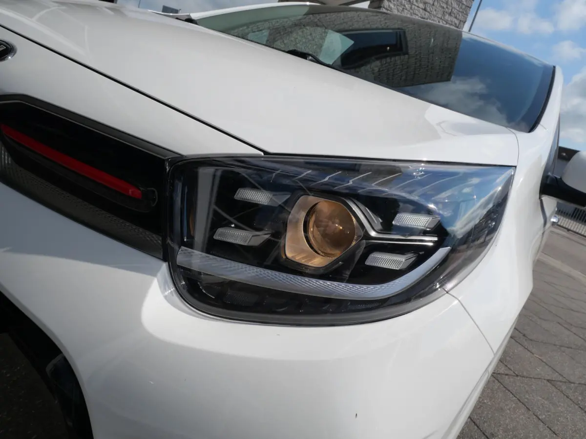 1.0 T-GDi GT-Line 5p | Cruise | Clima | Schuif-kanteldak | Stoel-stuurverwarming | Navi | Keyless | Carplay