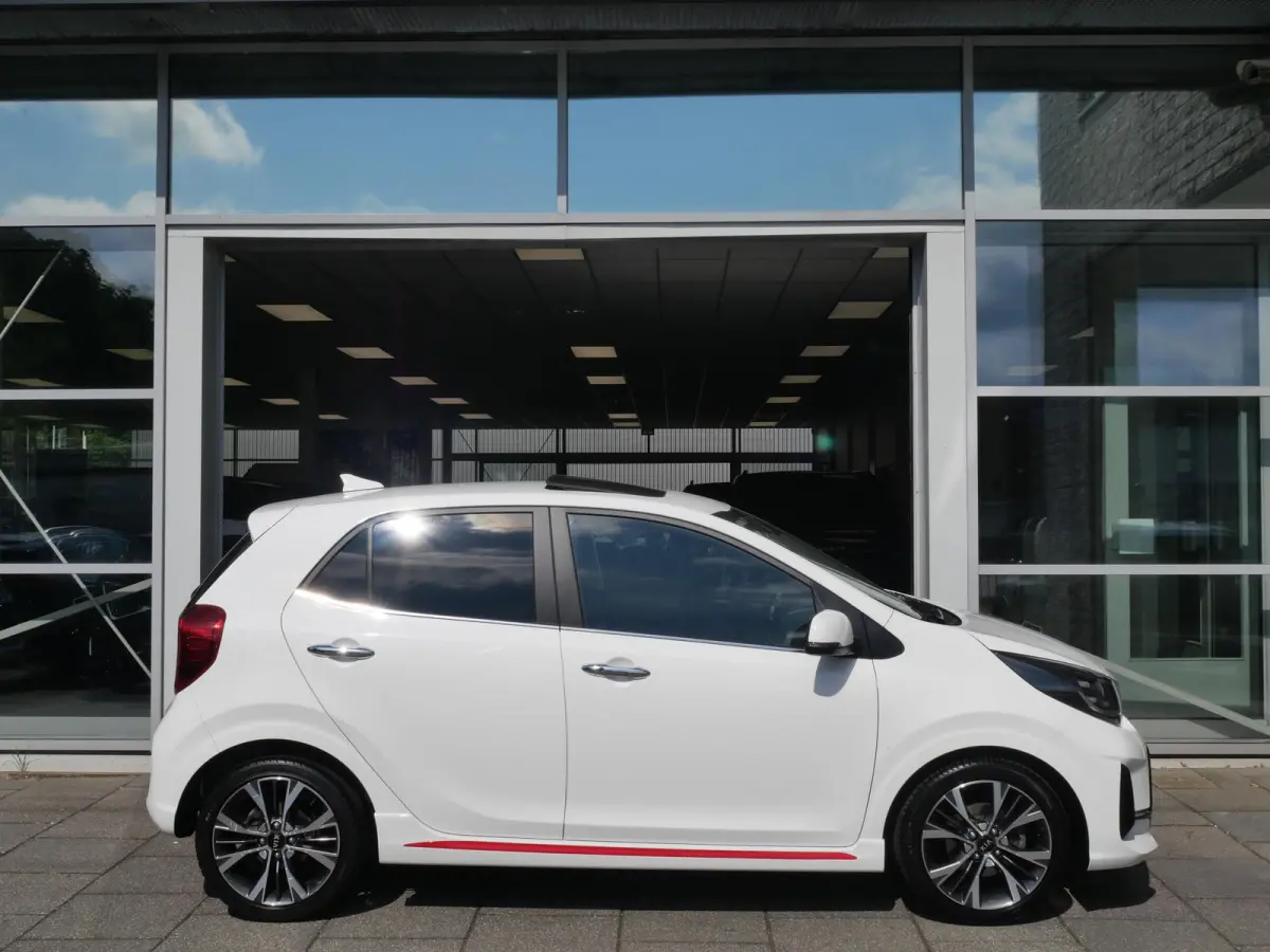 1.0 T-GDi GT-Line 5p | Cruise | Clima | Schuif-kanteldak | Stoel-stuurverwarming | Navi | Keyless | Carplay