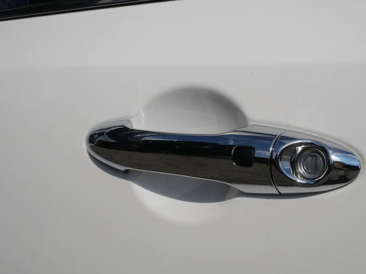 1.0 T-GDi GT-Line 5p | Cruise | Clima | Schuif-kanteldak | Stoel-stuurverwarming | Navi | Keyless | Carplay