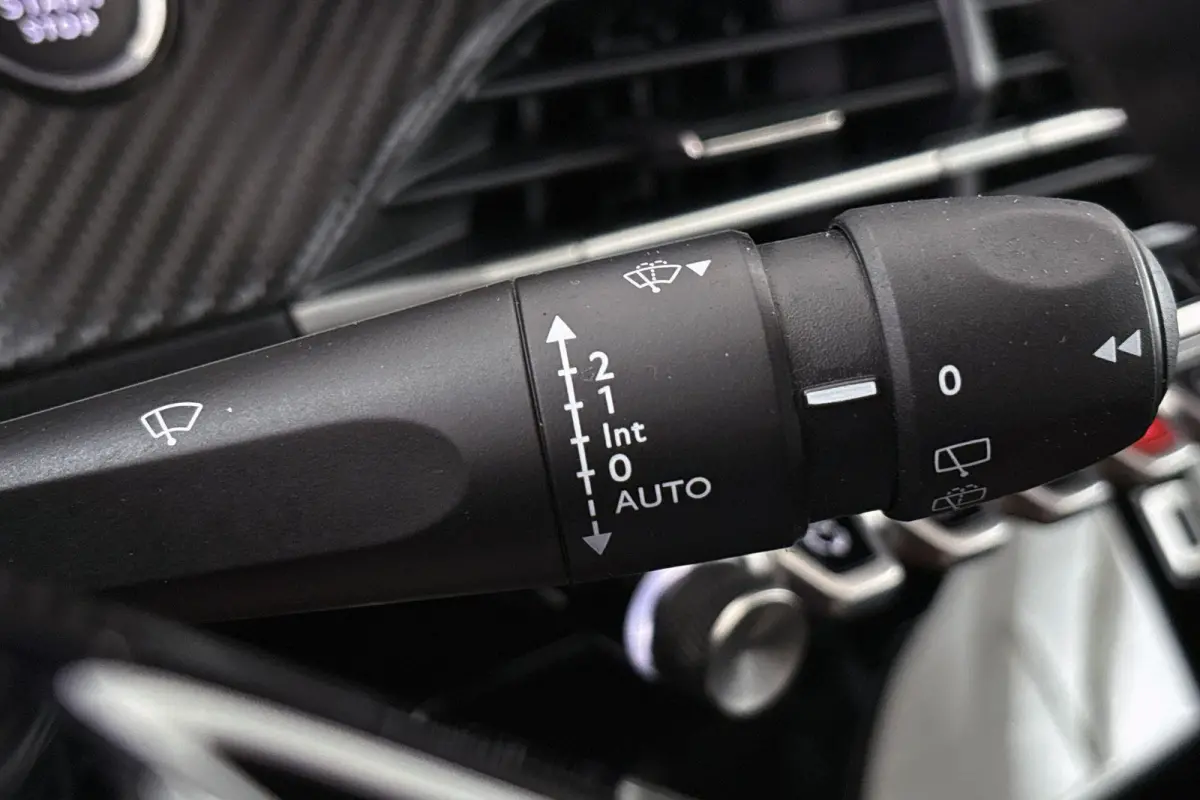 EV Allure 50 kWh SOH 100% Apple CarPlay Keyless