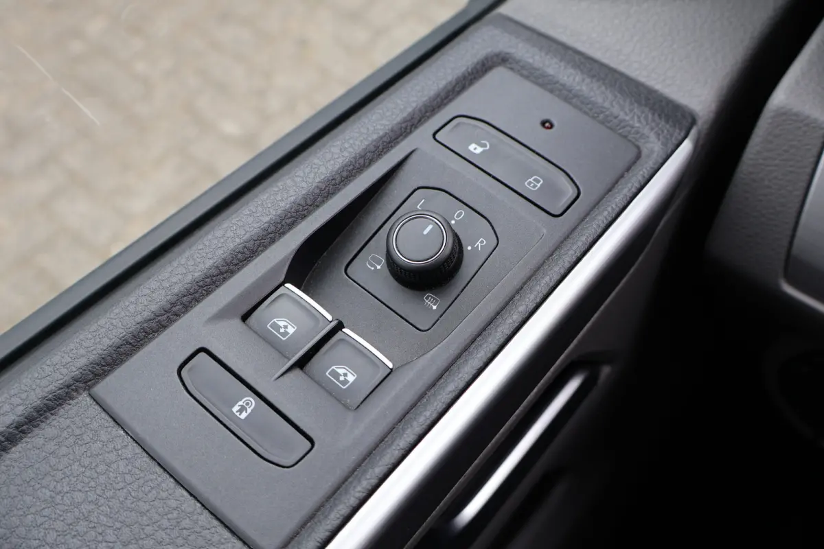 2.0 TDI 150pk L2 H1 DC Bulli Automaat