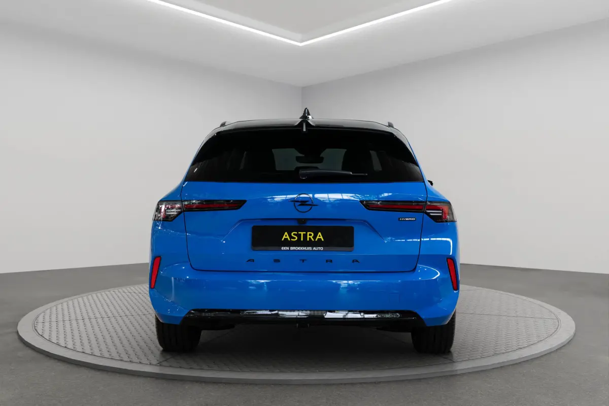 GS - Plug-In Hybrid | Trekhaak | Intelli-Lux Koplampen | Panoramisch zonnedak | Infotainment Pakket |