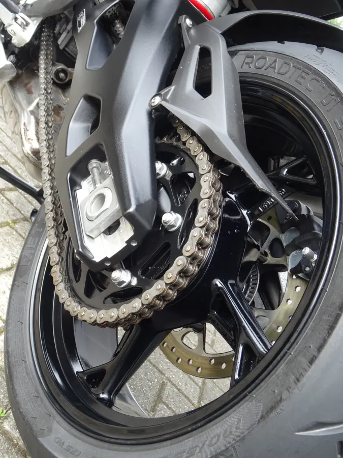 ABS TRIPLE BLACK