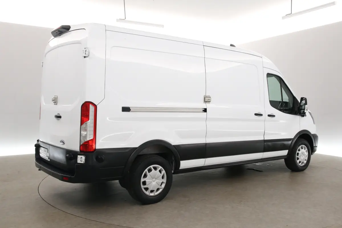 L3H2 68 kWh 184PK | Snelladen | SOH 95% | 360° Camera | Airco | Cruise | 3 Zits | Carplay | Parkeersens.