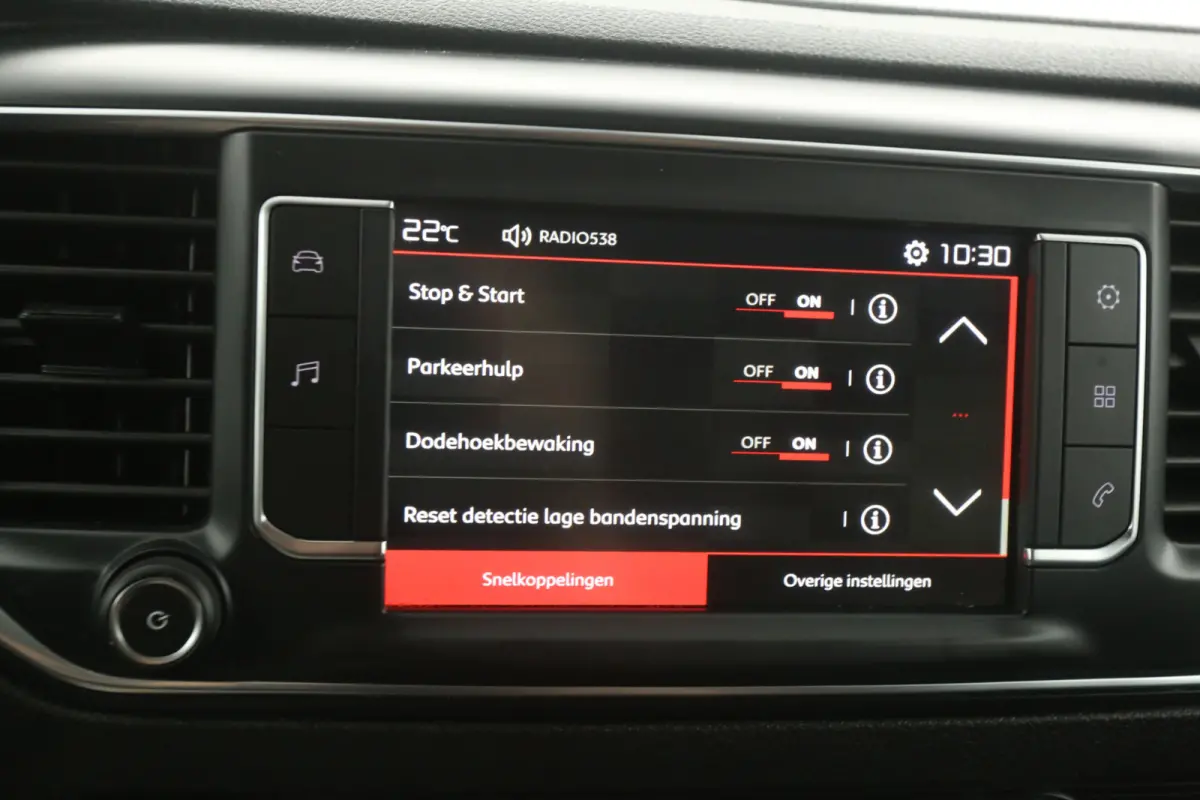 2.0 BlueHDI 180PK L3H1 | Marge | Automaat | Airco | Cruise | Camera | 3 Zits | Carplay | Parkeersens.