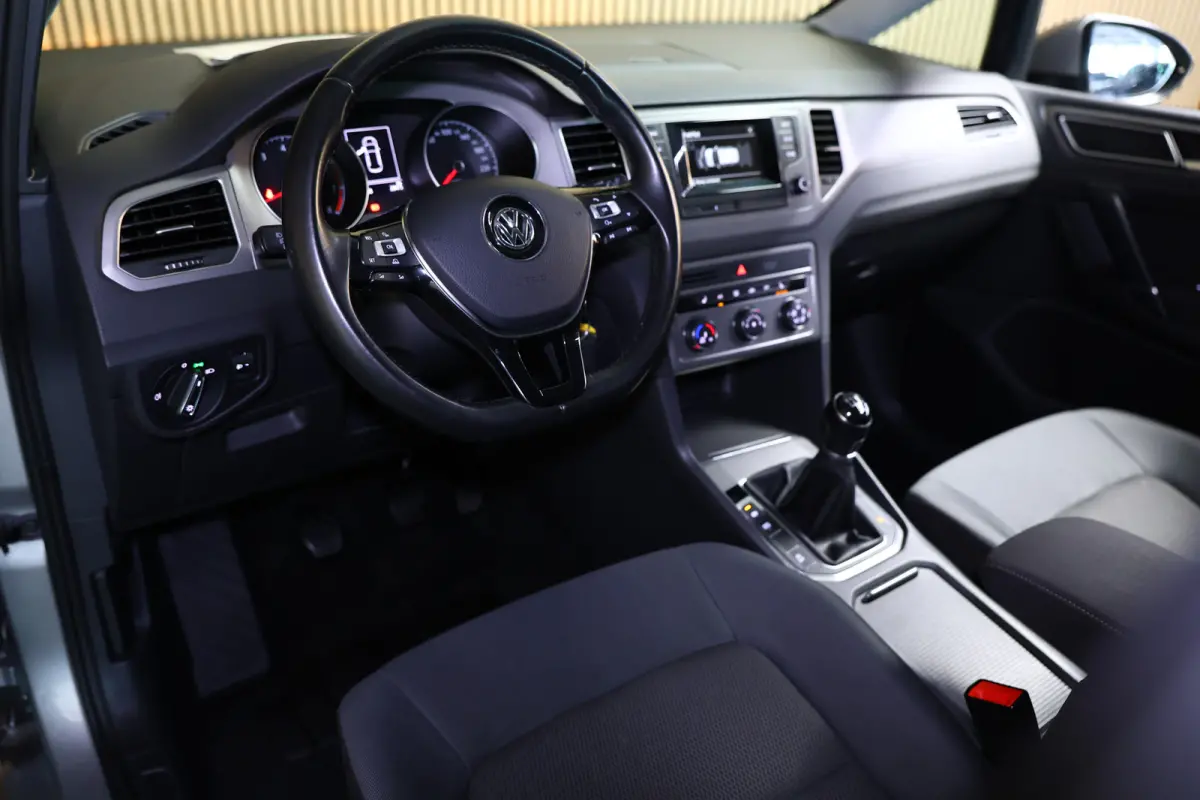 1.2 TSI AVM Business Edition Connected AIRCO CRUISE AUX PDC STOELVW"17