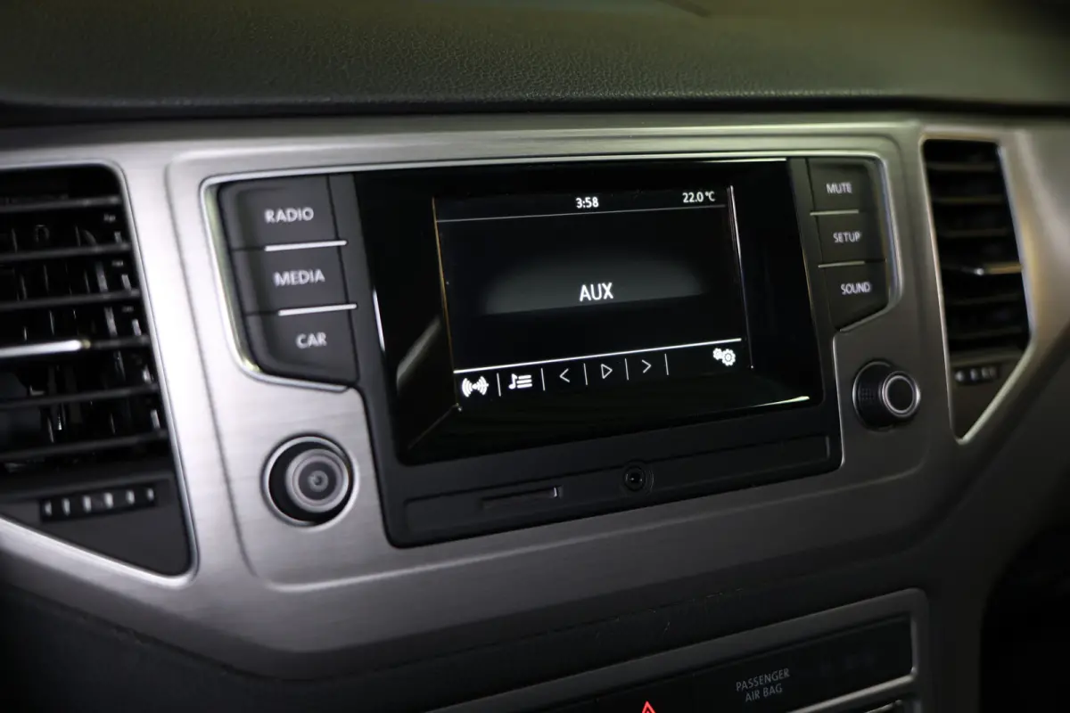 1.2 TSI AVM Business Edition Connected AIRCO CRUISE AUX PDC STOELVW"17