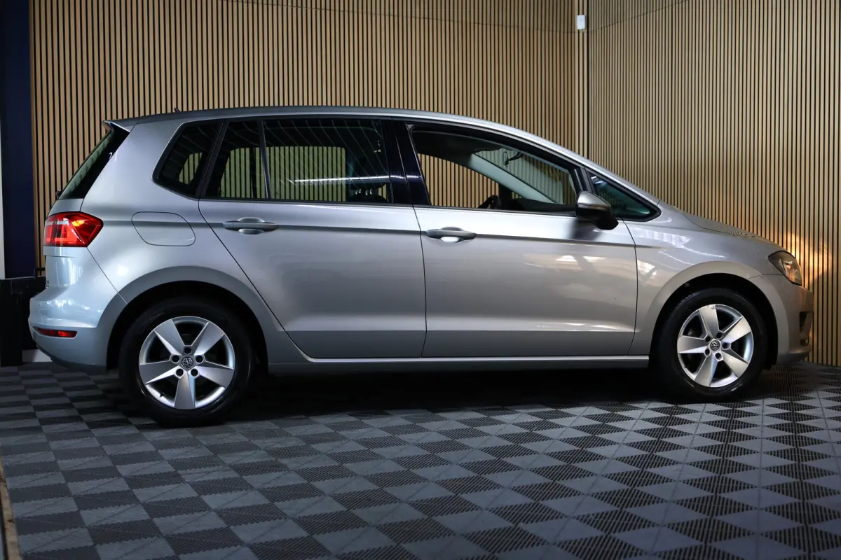 1.2 TSI AVM Business Edition Connected AIRCO CRUISE AUX PDC STOELVW"17