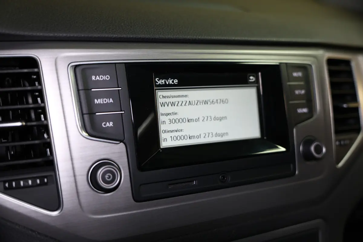 1.2 TSI AVM Business Edition Connected AIRCO CRUISE AUX PDC STOELVW"17