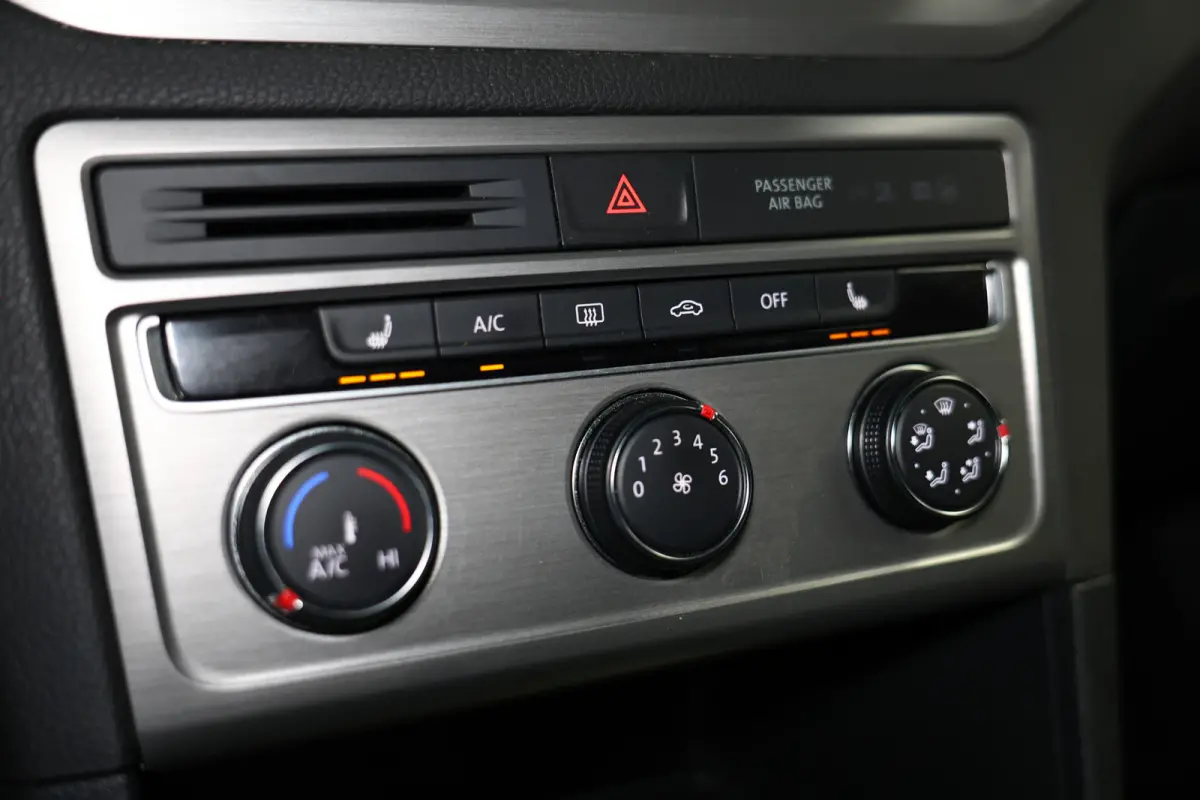 1.2 TSI AVM Business Edition Connected AIRCO CRUISE AUX PDC STOELVW"17