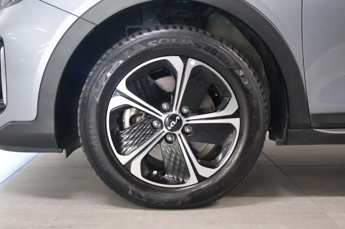 1.6 GDi PHEV DynamicLine