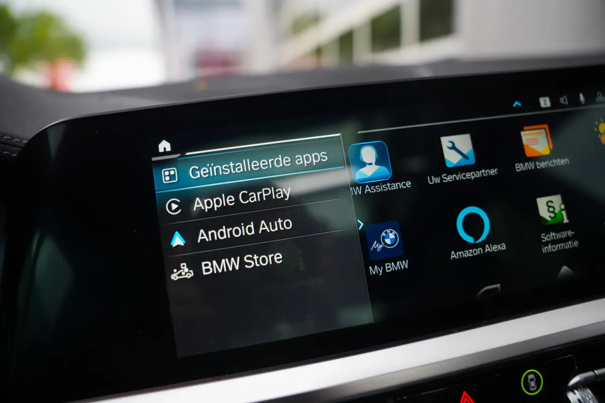 330e 292 pk xDrive High Executive M-Sportpakket / BTW-Auto/  Pano-Dak/ Adap.Cruise/ 360-Camera/ Keyless/ Head-Up/ Harman&Kardon/