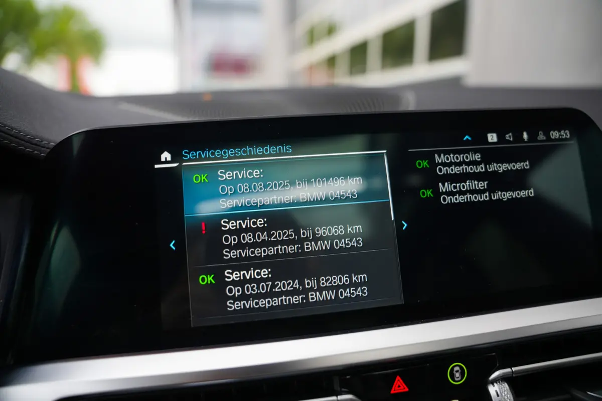 330e 292 pk xDrive High Executive M-Sportpakket / BTW-Auto/  Pano-Dak/ Adap.Cruise/ 360-Camera/ Keyless/ Head-Up/ Harman&Kardon/