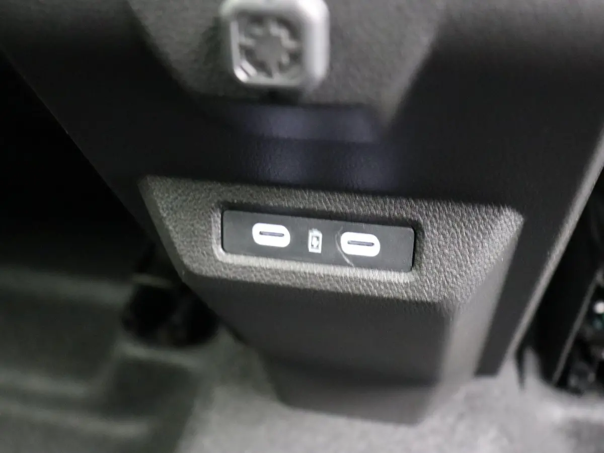 mild hybrid 140pk extreme | Navigatie | Auto. parkeerrem | Achteruitrijcamera | Climate control |