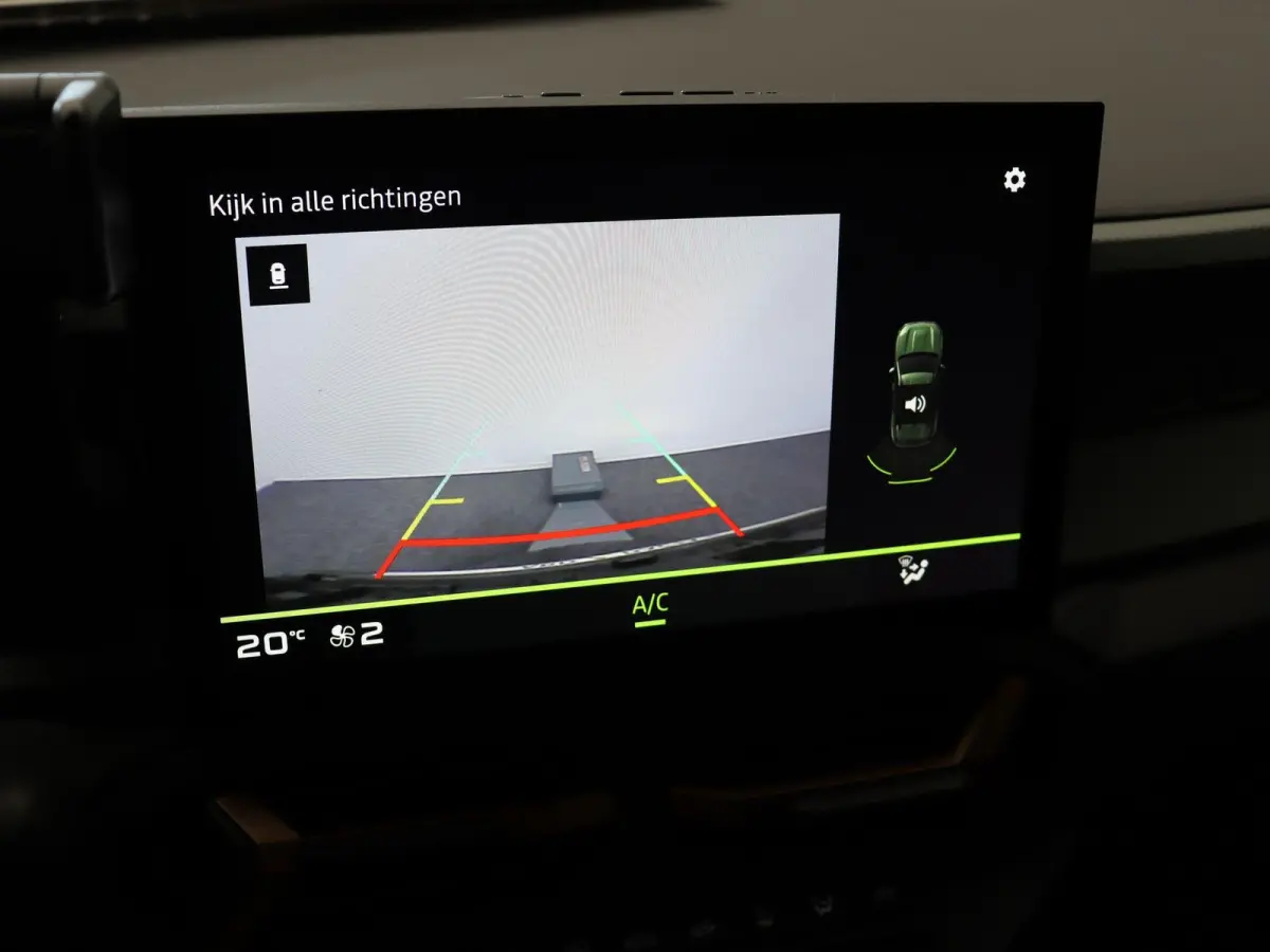 mild hybrid 140pk extreme | Navigatie | Auto. parkeerrem | Achteruitrijcamera | Climate control |