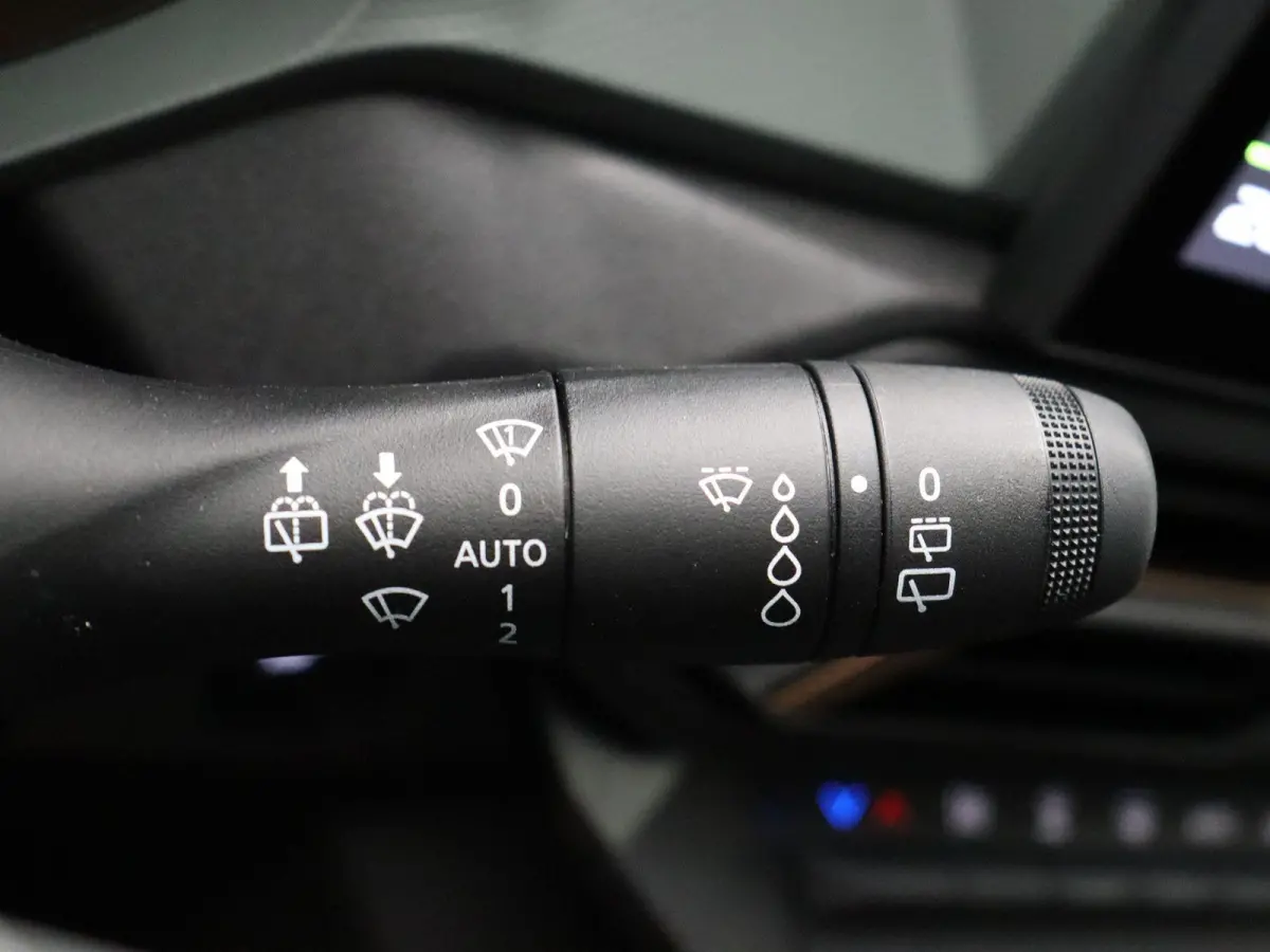 mild hybrid 140pk extreme | Navigatie | Auto. parkeerrem | Achteruitrijcamera | Climate control |