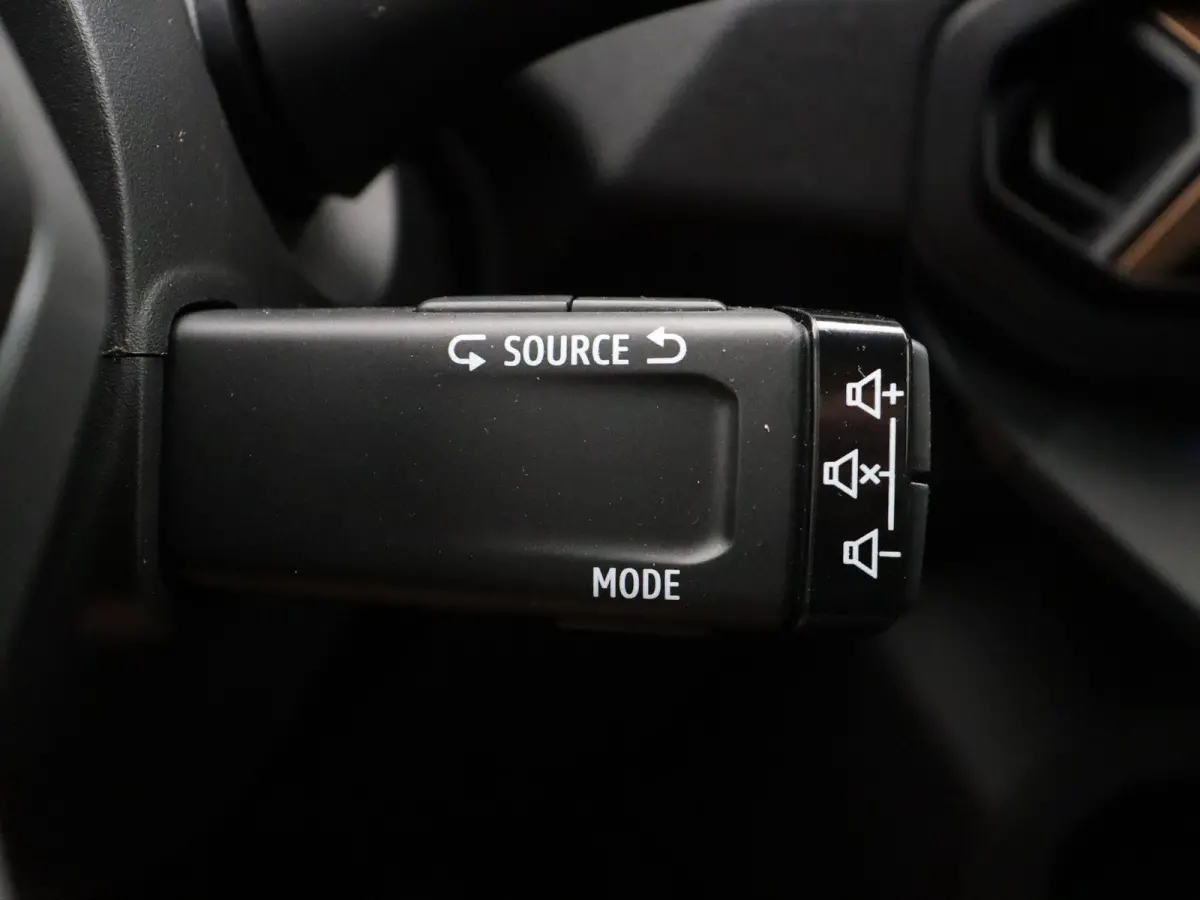 mild hybrid 140pk extreme | Navigatie | Auto. parkeerrem | Achteruitrijcamera | Climate control |
