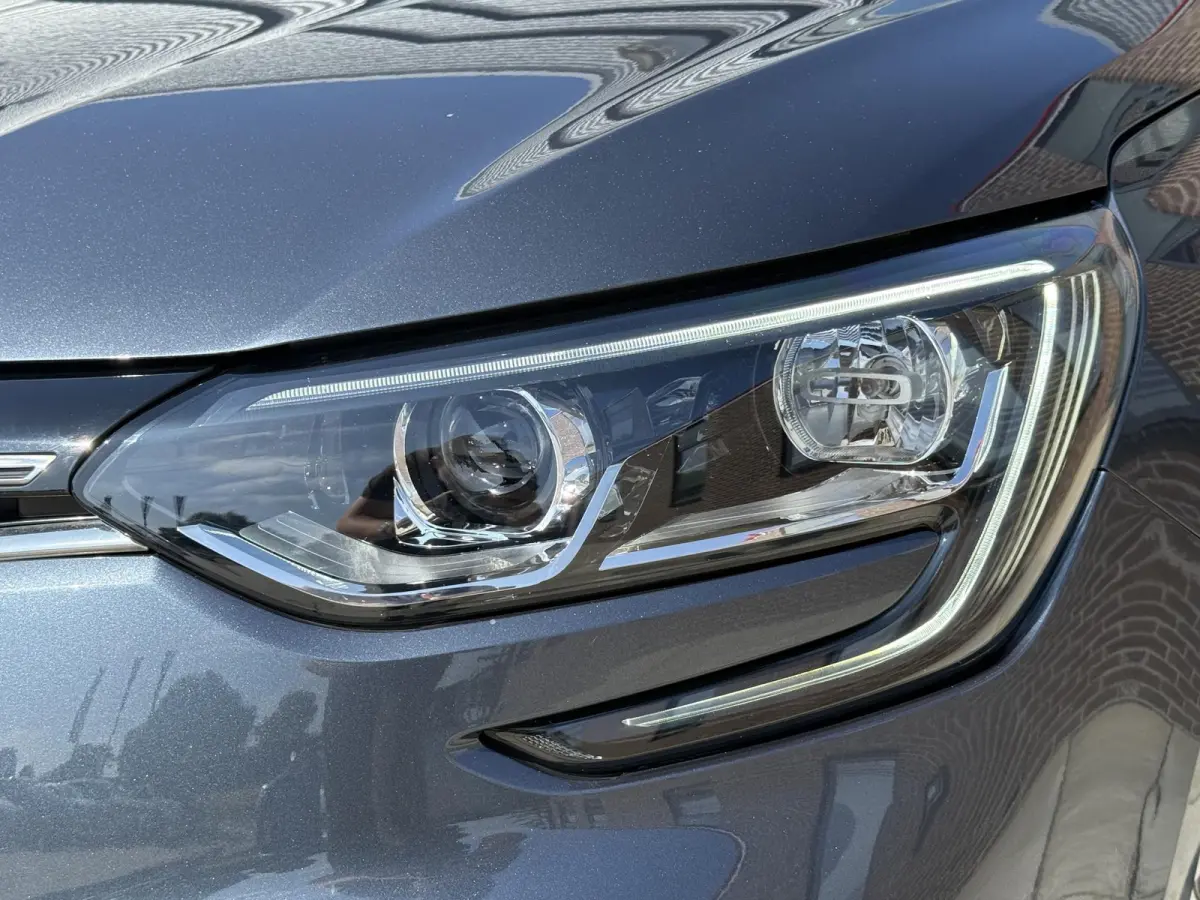1.2 TCe Zen Navi|Clima|Cruise|Elek Ramen|LM Velgen|Trekhaak|N.A.P.|APK tot 02-2027