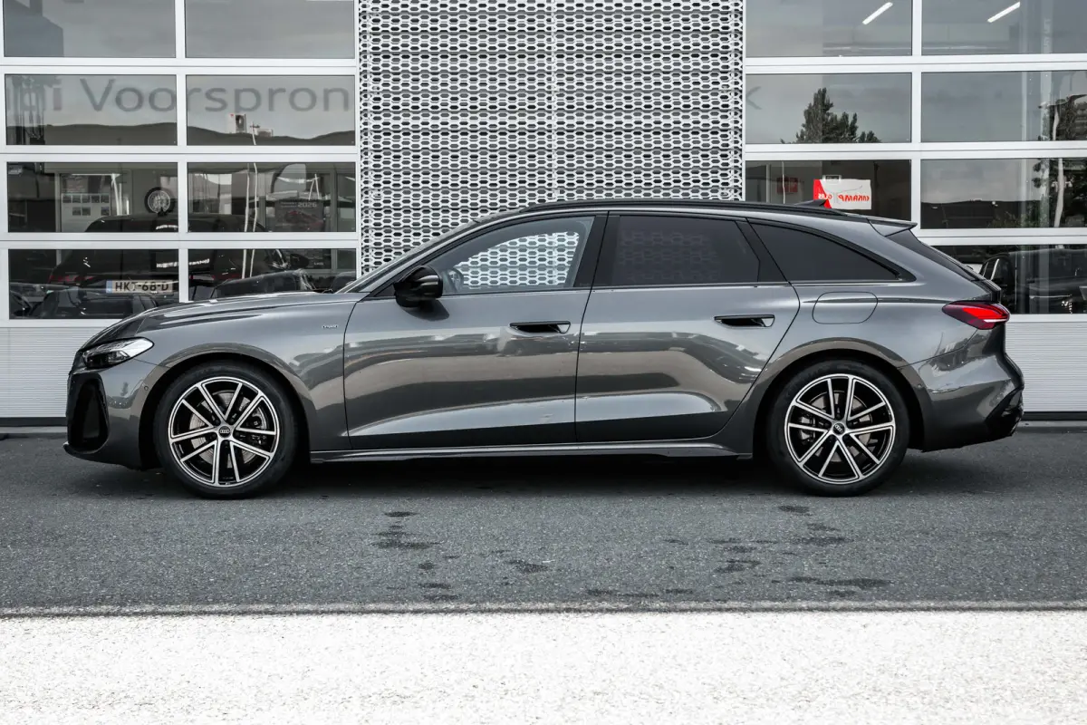 Avant 2.0 quattro S edition | Panoramadak | Sfeerverlichting | 360 Camera | Stoelverwarming |