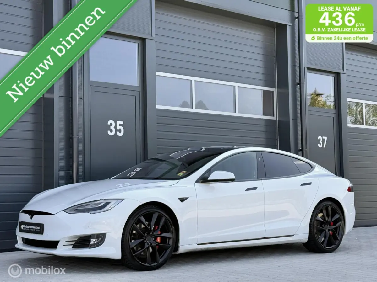 100D - Top uitgevoerd! - SOH 87% - nette auto!