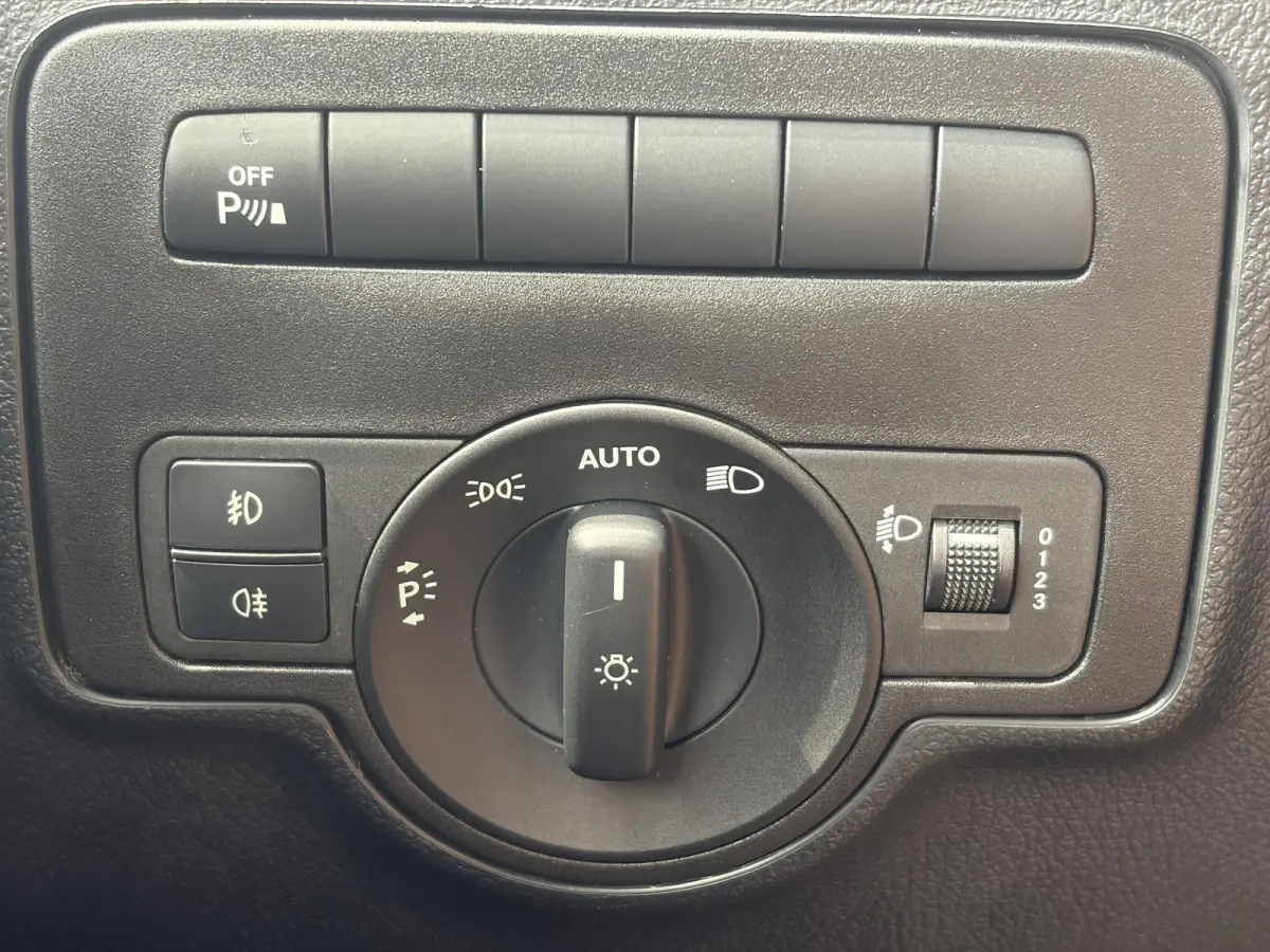 114 CDI*CRUISE*NAVI*HAAK*CAM*OMVORMER*2-P*