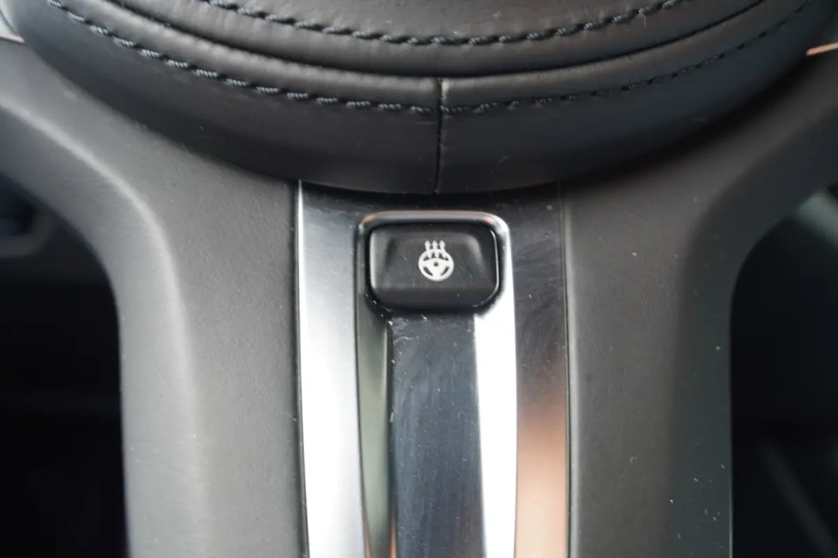 330e - M SPORT - CAMERA - CARPLAY - SHADOWLINE - ADAPT. CRUISE -