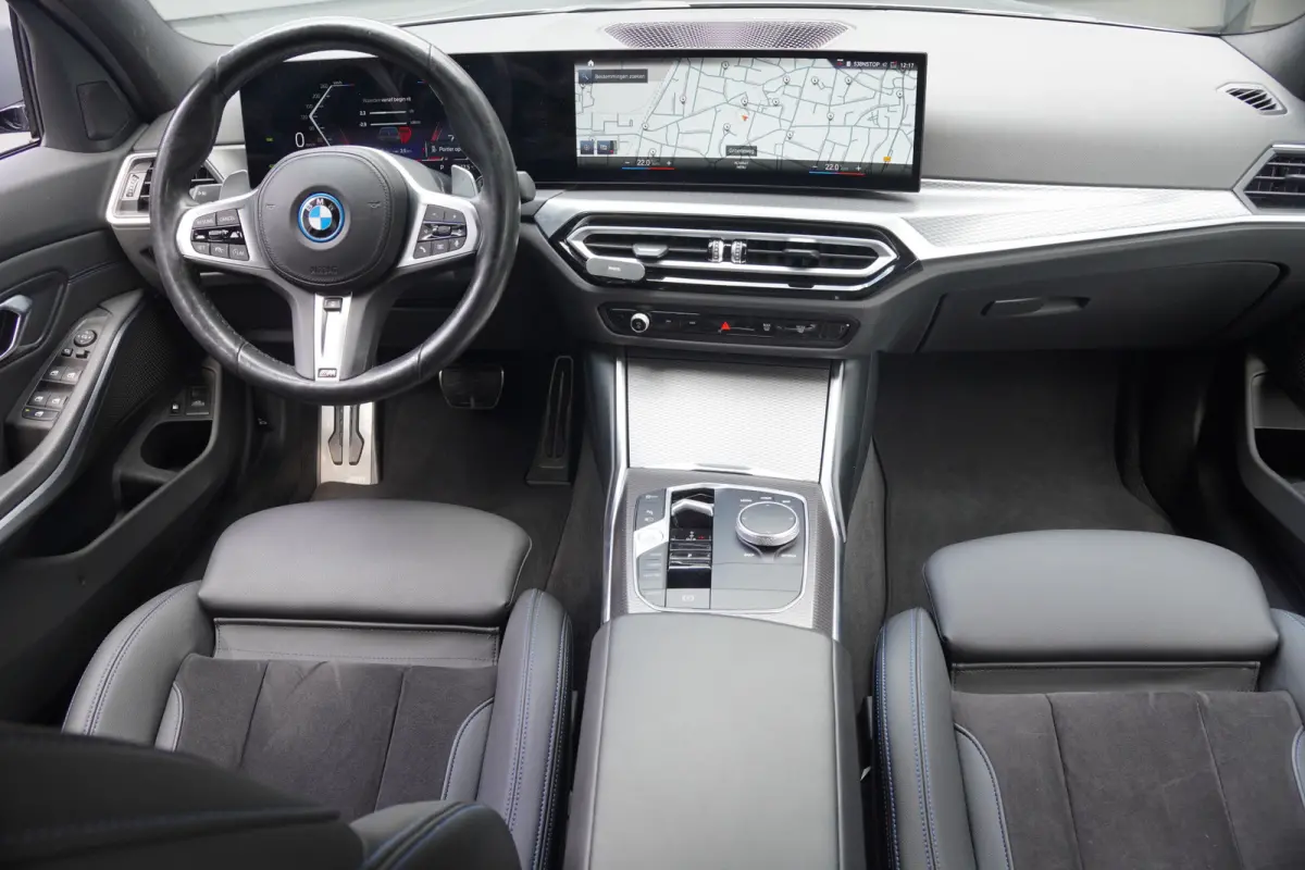 330e - M SPORT - CAMERA - CARPLAY - SHADOWLINE - ADAPT. CRUISE -