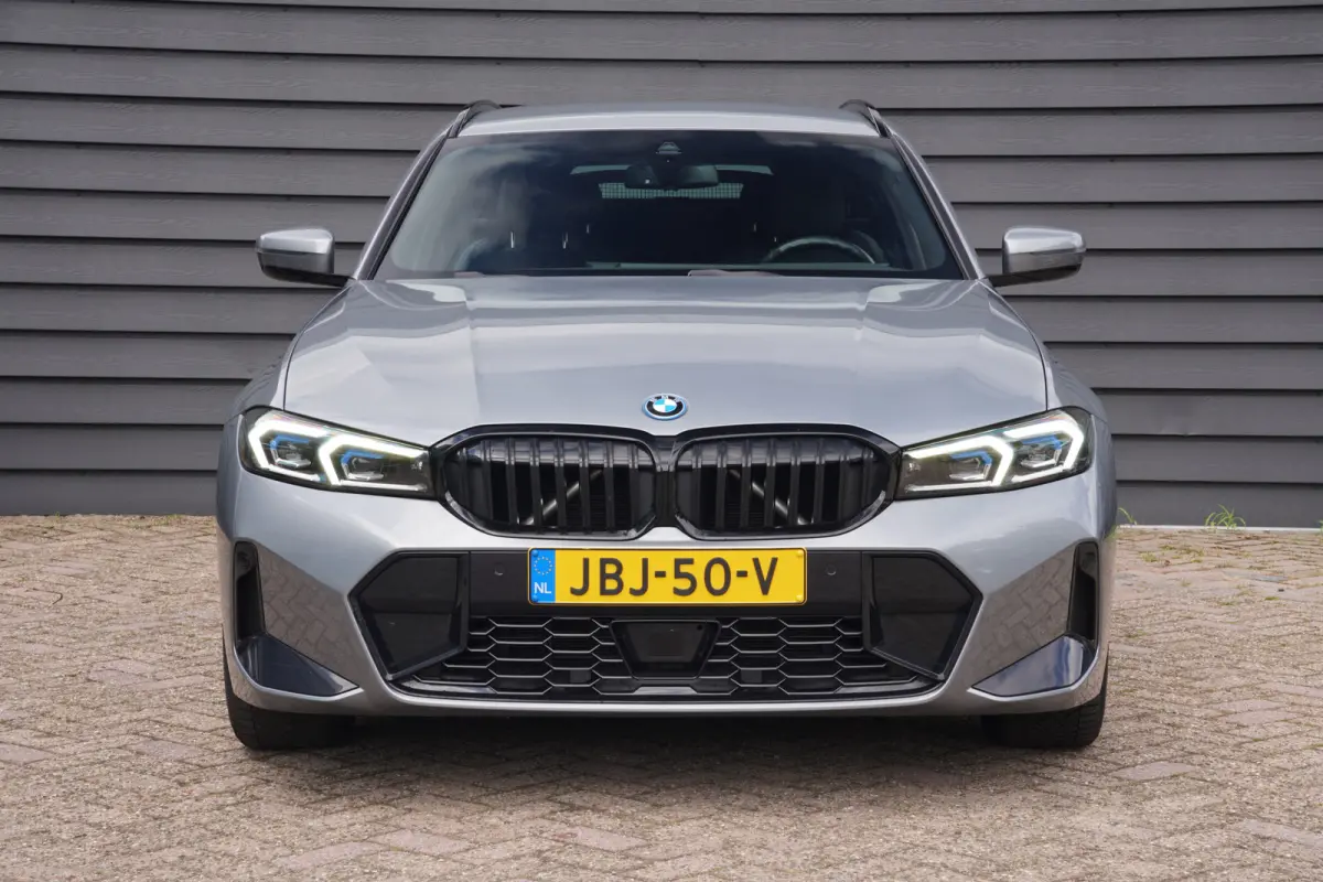 330e - M SPORT - CAMERA - CARPLAY - SHADOWLINE - ADAPT. CRUISE -
