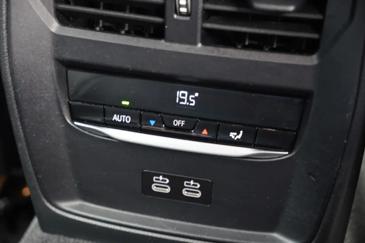 330e - M SPORT - CAMERA - CARPLAY - SHADOWLINE - ADAPT. CRUISE -