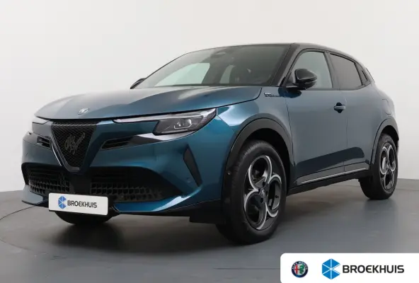 Ibrida Sport Speciale | "Sport Speciale" alcantara bekleding met witte accenten - 6-voudig elektrisch verstelbare bestuurdersstoel / 6-voudig handmatig verstelbare passagiersstoel | 10,1" in