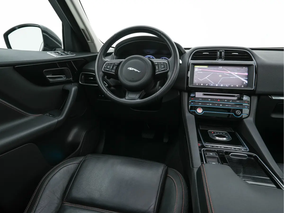 2.0 Portfolio AWD 20d Aut. *PANO | LEATHER | XENON | DIGI-COCKPIT | KEYLESS | CAMERA | MERIDIAN-SOUND | HEATED-COMFORTSEATS | NAVI-FULLMAP | SHIFTPADDLES | ECC | PDC | CRUISE | 19''ALU*