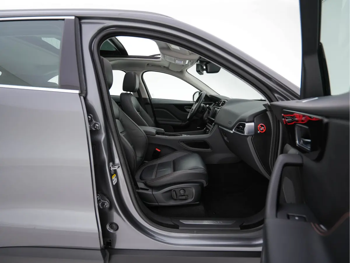 2.0 Portfolio AWD 20d Aut. *PANO | LEATHER | XENON | DIGI-COCKPIT | KEYLESS | CAMERA | MERIDIAN-SOUND | HEATED-COMFORTSEATS | NAVI-FULLMAP | SHIFTPADDLES | ECC | PDC | CRUISE | 19''ALU*