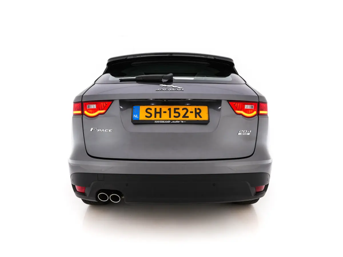 2.0 Portfolio AWD 20d Aut. *PANO | LEATHER | XENON | DIGI-COCKPIT | KEYLESS | CAMERA | MERIDIAN-SOUND | HEATED-COMFORTSEATS | NAVI-FULLMAP | SHIFTPADDLES | ECC | PDC | CRUISE | 19''ALU*
