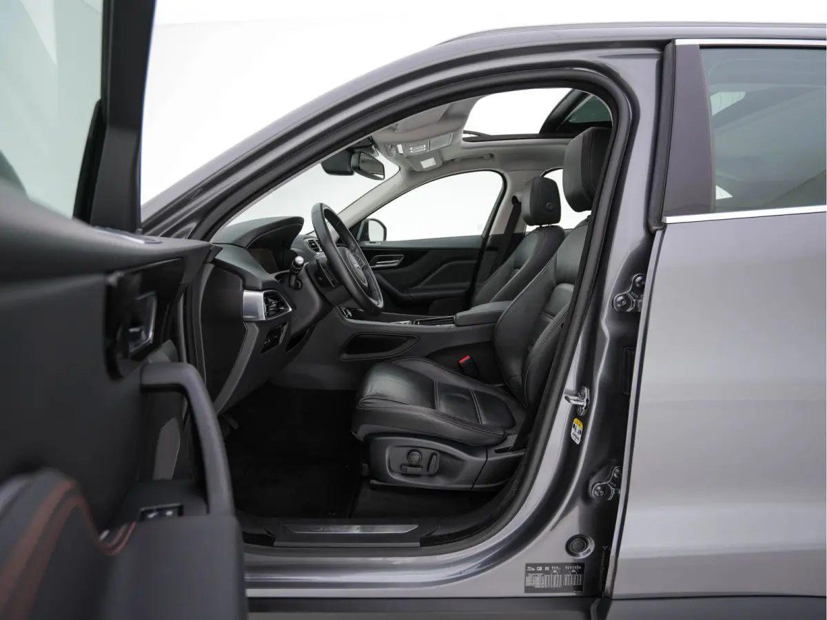 2.0 Portfolio AWD 20d Aut. *PANO | LEATHER | XENON | DIGI-COCKPIT | KEYLESS | CAMERA | MERIDIAN-SOUND | HEATED-COMFORTSEATS | NAVI-FULLMAP | SHIFTPADDLES | ECC | PDC | CRUISE | 19''ALU*