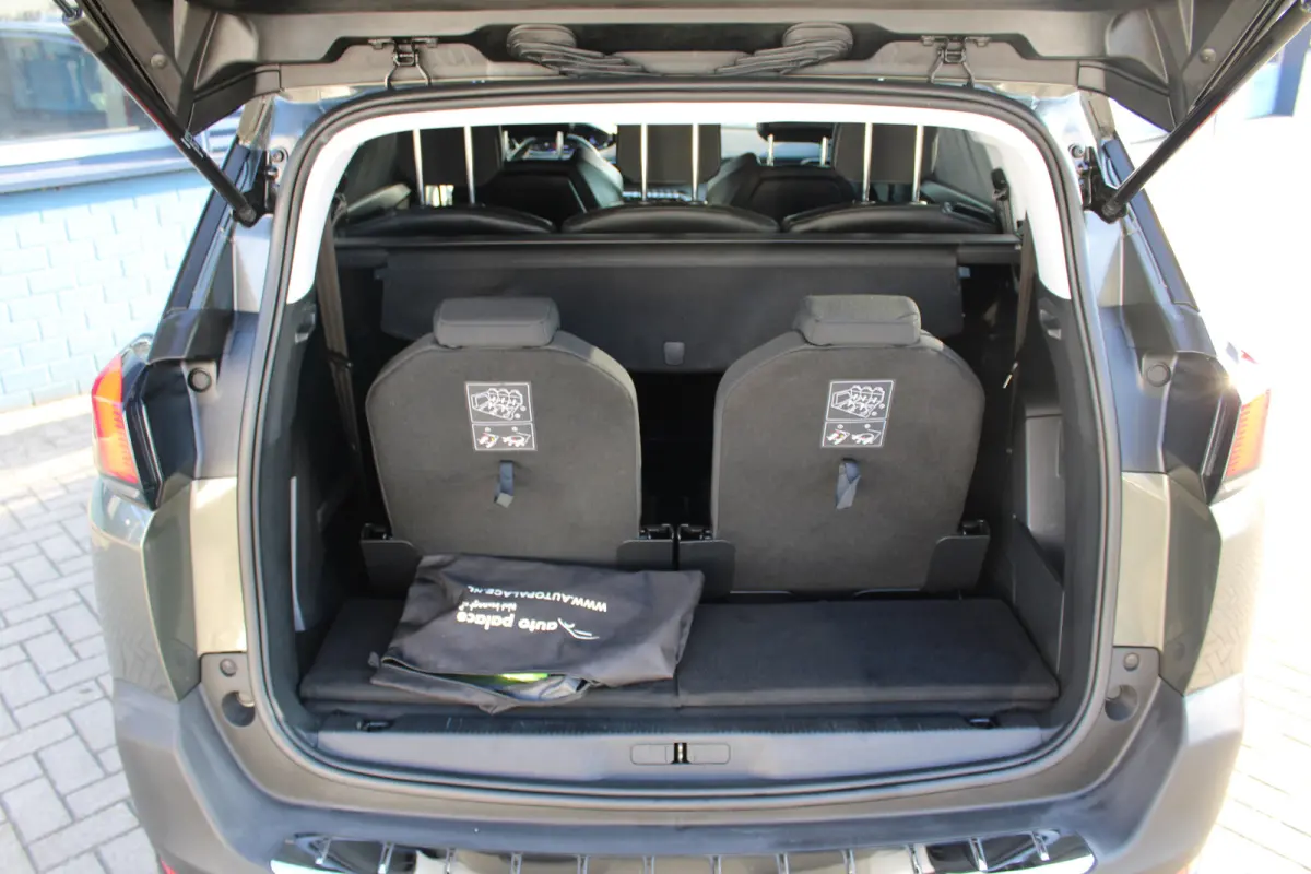 1.2 PureTech Allure Airco | 7-Zits | Navigatie | Apple Carplay/Android Auto