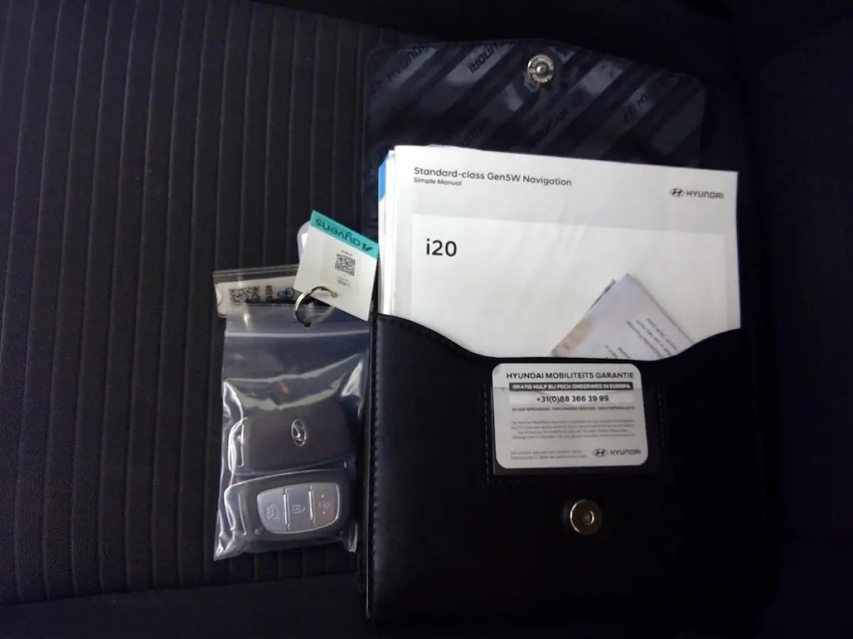 1.0 T-GDI PREMIUM I APPLE CARPLAY I CLIMATE CONTROL I CRUISE CONTROL I NAVIGATIESYSTEEM