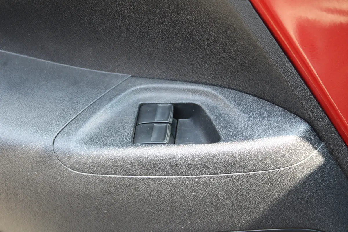 1.0 e-VTi Allure Climate Control | Touch Screen | Lichtmetalen Velgen | Bluetooth