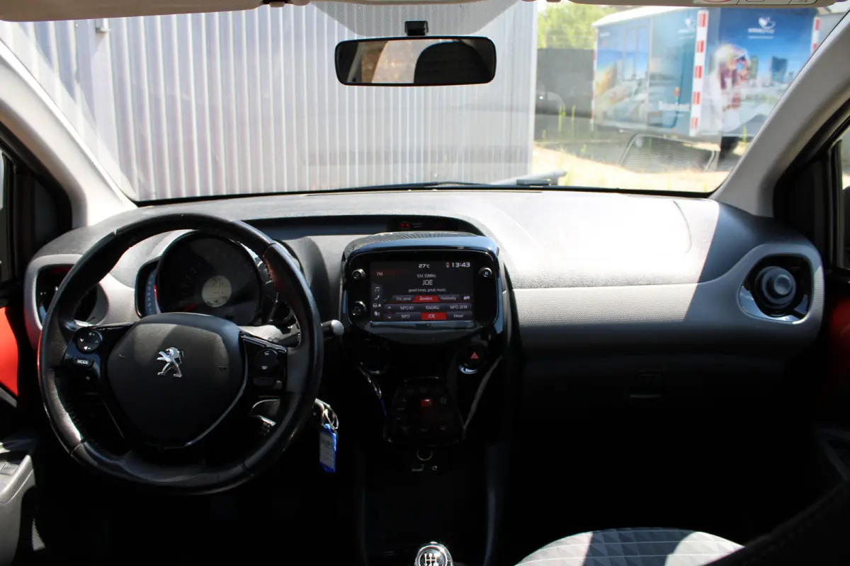 1.0 e-VTi Allure Climate Control | Touch Screen | Lichtmetalen Velgen | Bluetooth