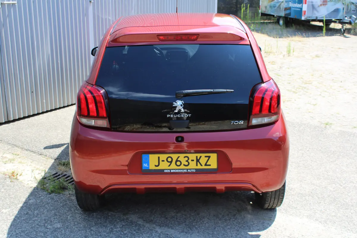 1.0 e-VTi Allure Climate Control | Touch Screen | Lichtmetalen Velgen | Bluetooth