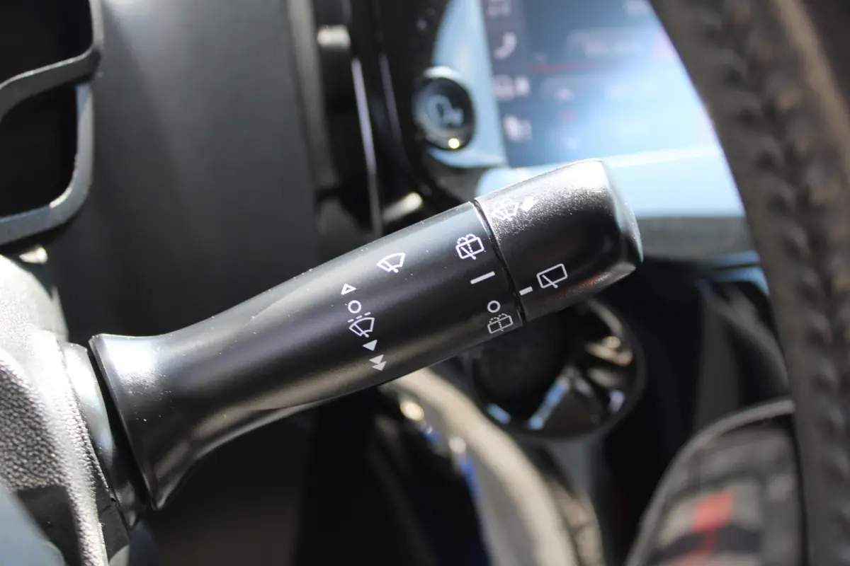 1.0 e-VTi Allure Climate Control | Touch Screen | Lichtmetalen Velgen | Bluetooth
