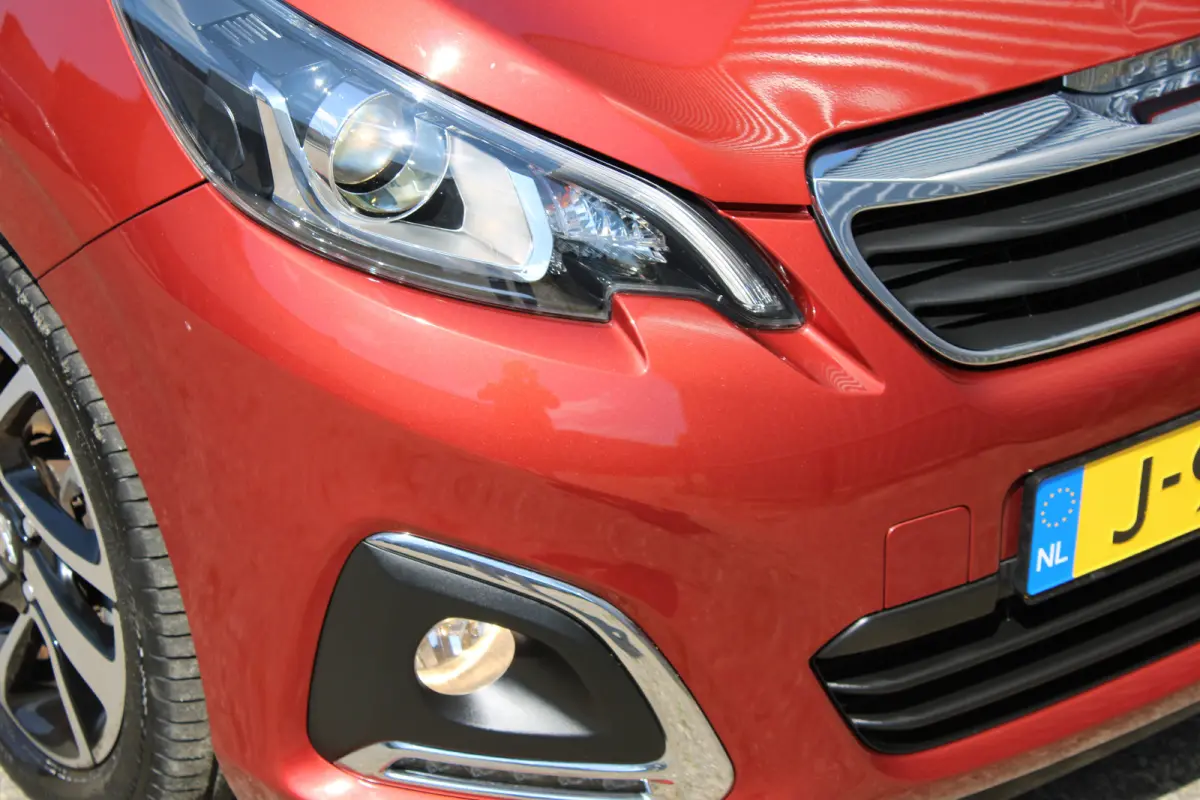 1.0 e-VTi Allure Climate Control | Touch Screen | Lichtmetalen Velgen | Bluetooth