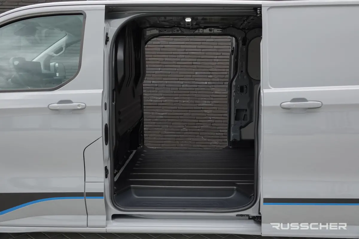 L2H1 218Pk Aut. | Nieuwe 71Kwh Accu | Sport 340 | 2xSchuifdeur | 360° Camera | B&O Sound | 19''