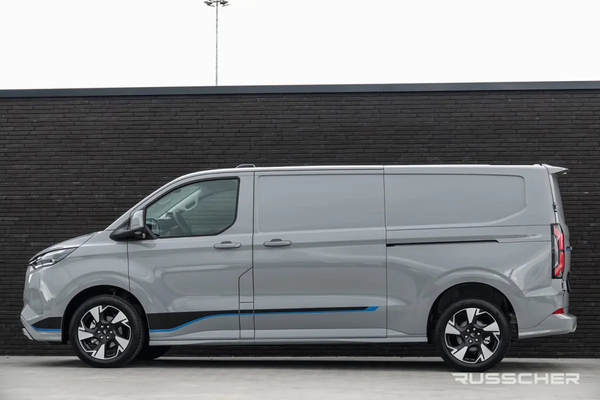 L2H1 218Pk Aut. | Nieuwe 71Kwh Accu | Sport 340 | 2xSchuifdeur | 360° Camera | B&O Sound | 19''