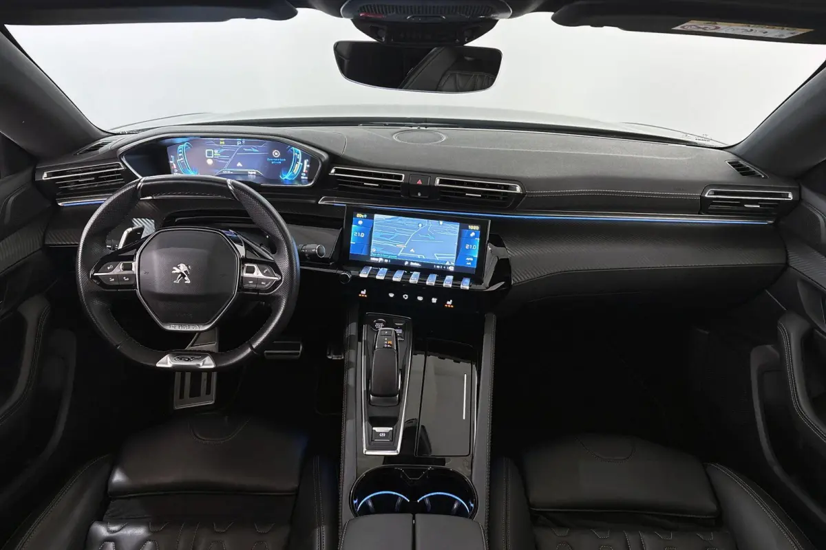 1.6 HYbrid GT Line 225PK Panoramadak Nappa Leder Trekhaak Massage