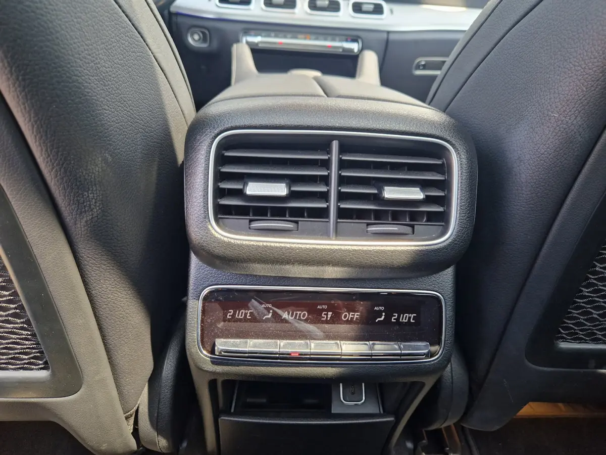 350de AMG SOH 97% /Pano/Luchtvering/Trekhaak/Burmester!