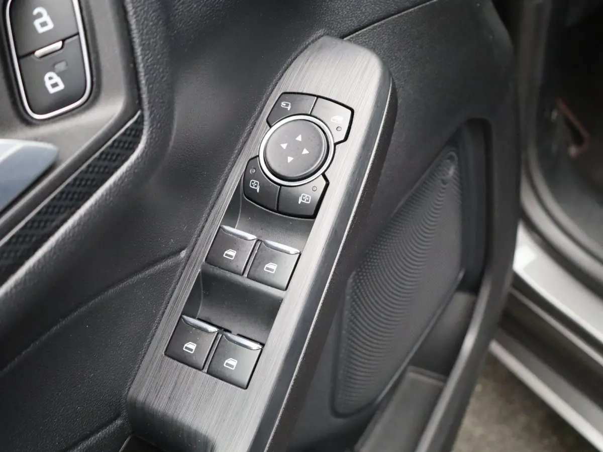 2.5 PHEV ST-Line X | Adapt. Cruise | Stoel-, Stuur- & Voorruitverw. | Head-Up |