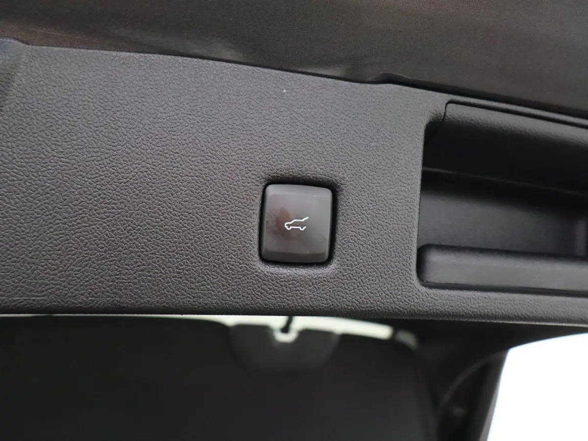 2.5 PHEV ST-Line X | Adapt. Cruise | Stoel-, Stuur- & Voorruitverw. | Head-Up |