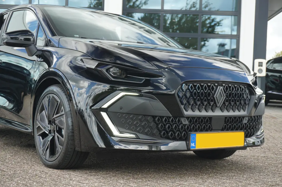1.8 Hybrid 160 Esprit Alpine km stand 12