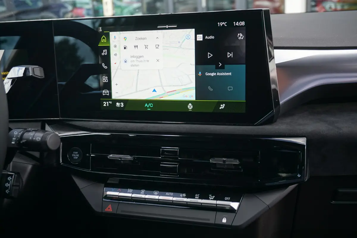 1.8 Hybrid 160 Esprit Alpine km stand 12